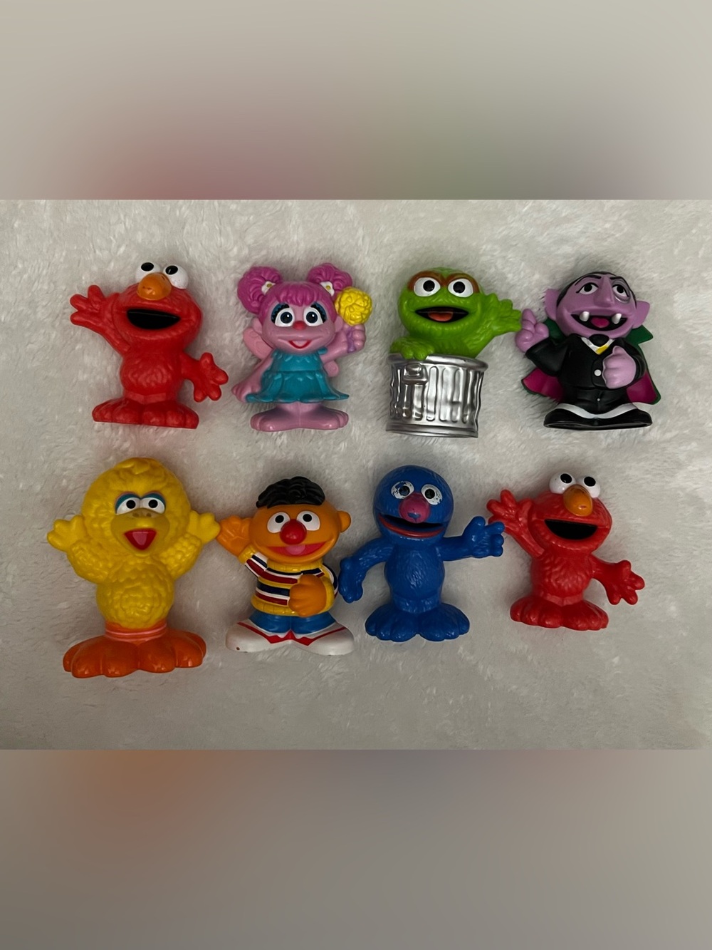 Sesame Street Mini Figures Lot of 8 (Elmo, Big Bird, Count, Abby, Grover, etc)